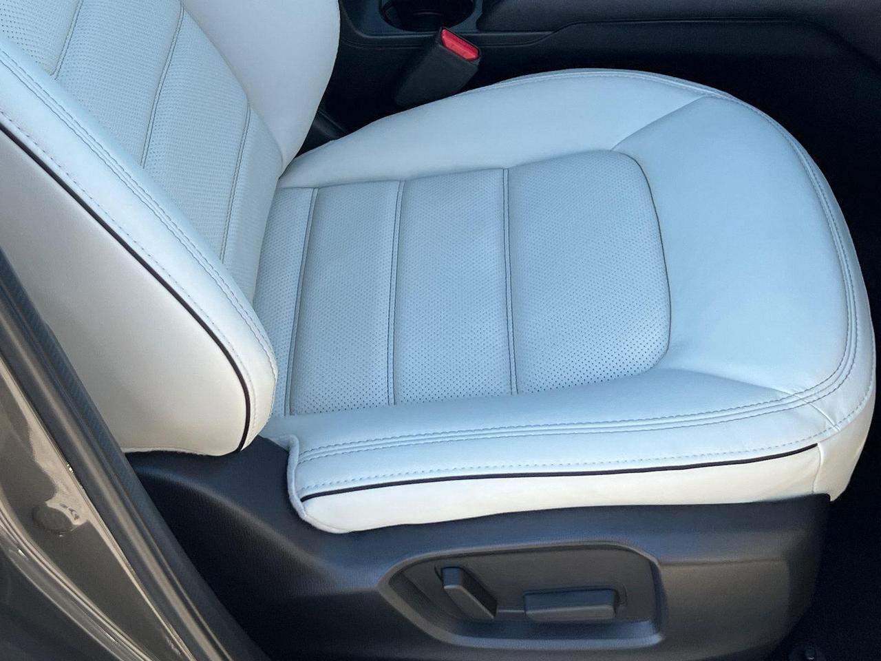 2025 Mazda CX-5 2.5 S Preferred Package Hagerstown MD