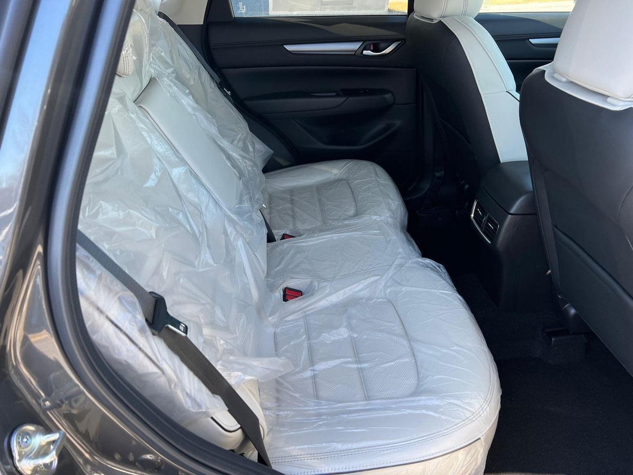 2025 Mazda CX-5 2.5 S Preferred Package Hagerstown MD