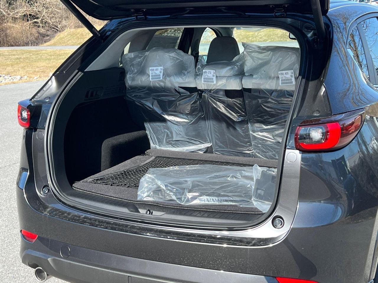 2025 Mazda CX-5 2.5 S Preferred Package Hagerstown MD