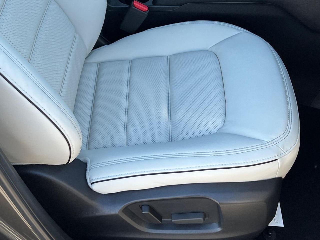 2025 Mazda CX-5 2.5 S Preferred Package Hagerstown MD