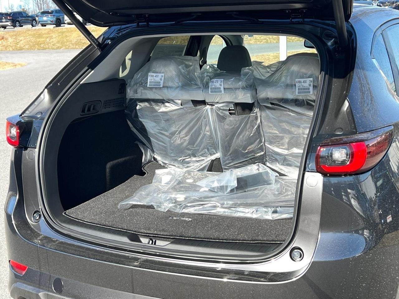 2025 Mazda CX-5 2.5 S Preferred Package Hagerstown MD