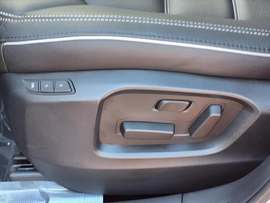 2025 Mazda CX-5 2.5 S Preferred Package Lunenburg MA