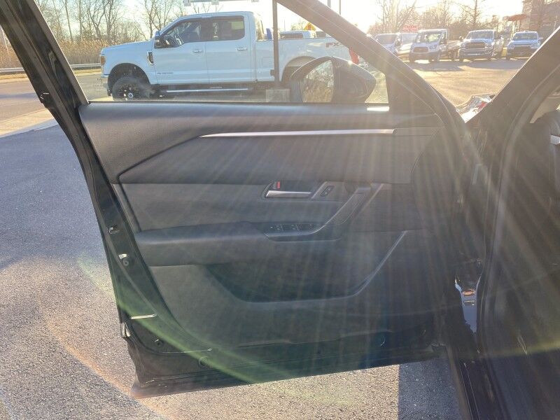 2025 Mazda CX-50 2.5 S Preferred Package Springfield PA