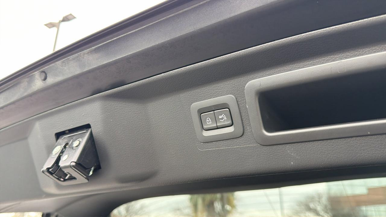 2025 Mazda CX-50 2.5 S Preferred Package San Antonio TX