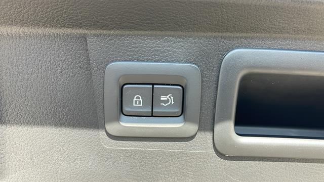 2025 Mazda CX-50 Hybrid Premium Package Corona CA