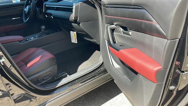 2025 Mazda CX-50 Hybrid Premium Plus Package Corona CA
