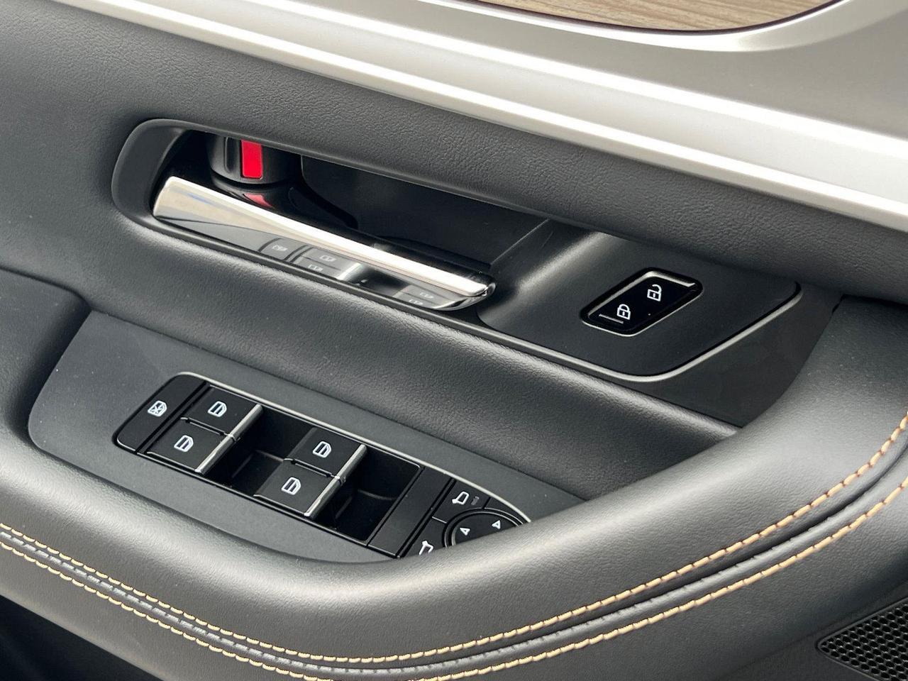 2025 Mazda CX-90 PHEV Preferred Package Hagerstown MD