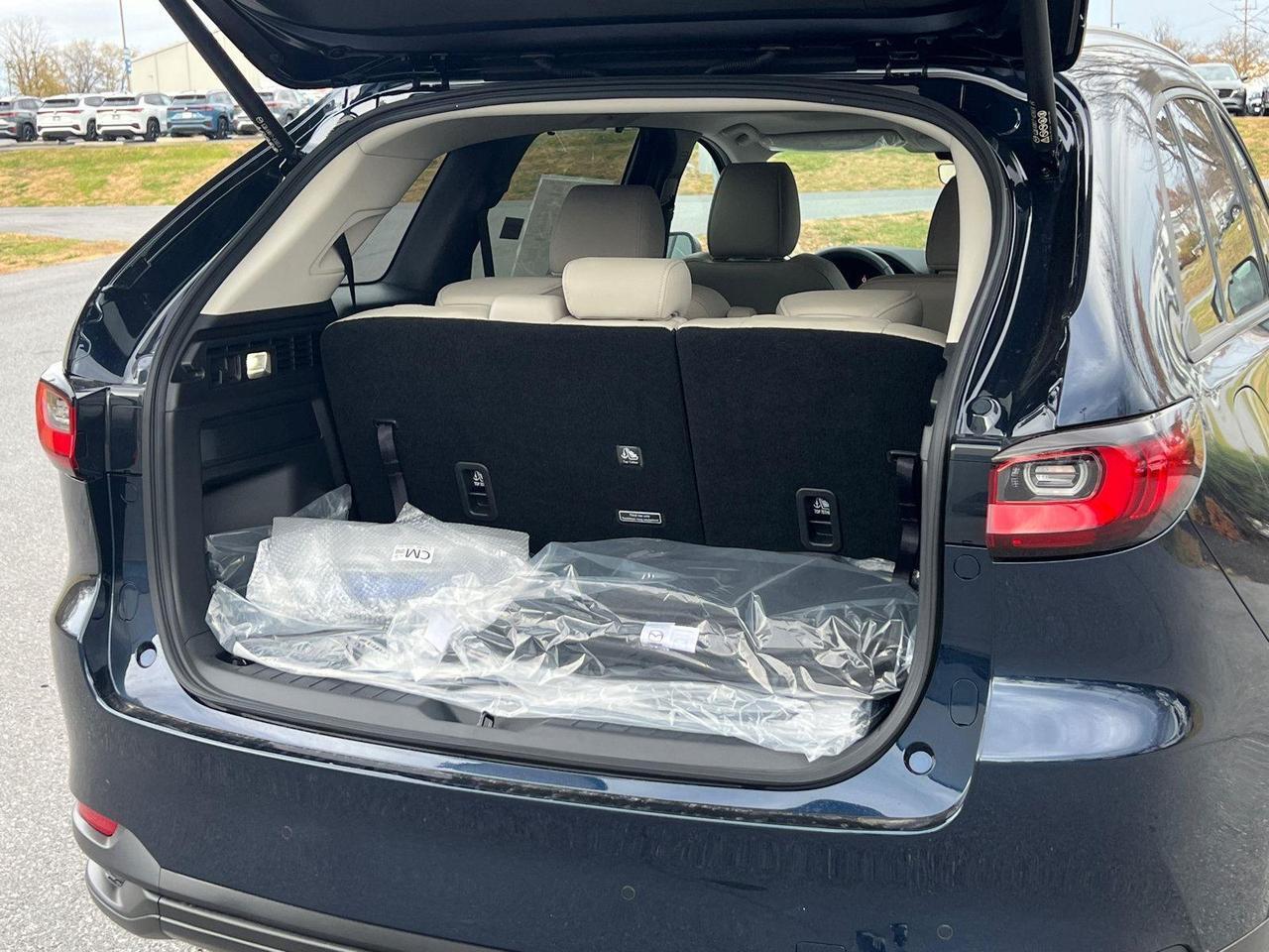 2025 Mazda CX-90 PHEV Preferred Package Hagerstown MD