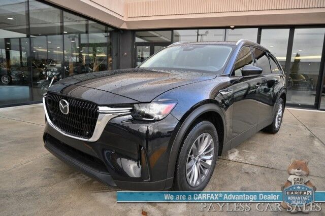 2025 Mazda CX-90 Preferred Package / AWD / Power & Heated Leather Seats / Sunroof / Adaptive Cruise Control / Lane Departure & Blind Spot Alert / Apple CarPlay & Android Auto / Back Up Camera / 3rd Row / Seats 7 / 1-Owner
