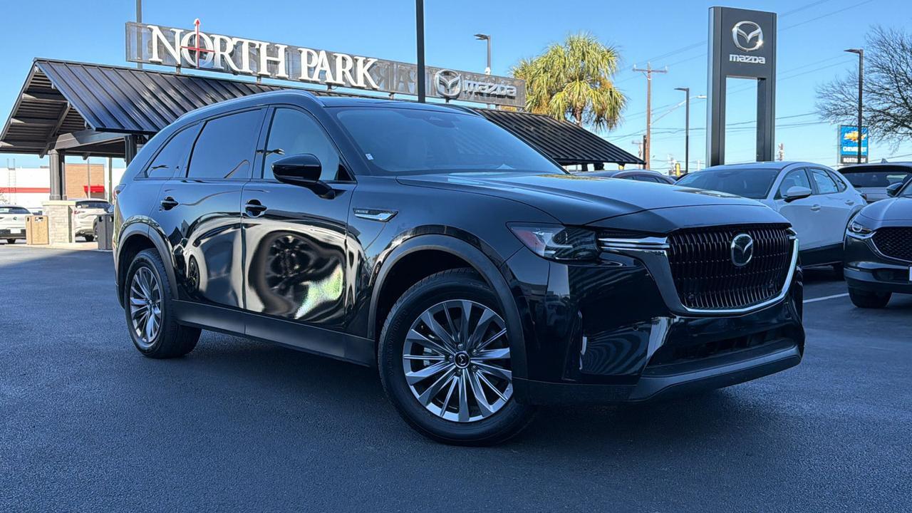 2025 Mazda CX-90 Preferred Package