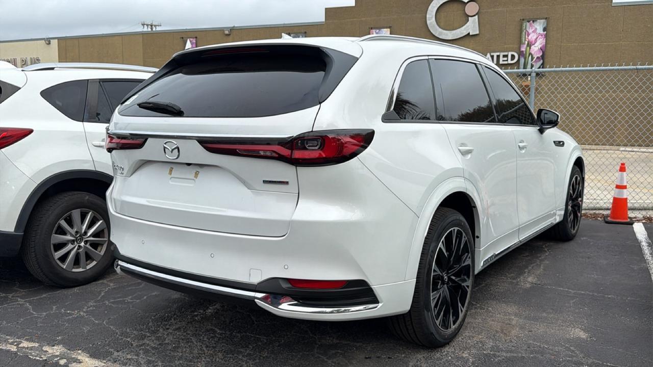 2025 Mazda CX-90 S Premium Package