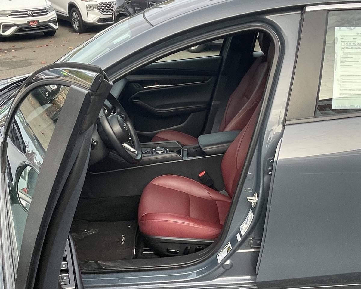 2025 Mazda MAZDA3 2.5 S Carbon Edition Sedan 4D Port Orchard WA