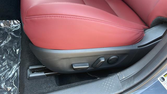 2025 Mazda Mazda3 Sedan 2.5 S Carbon Edition Corona CA