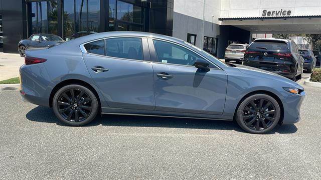 2025 Mazda Mazda3 Sedan 2.5 S Carbon Edition Corona CA
