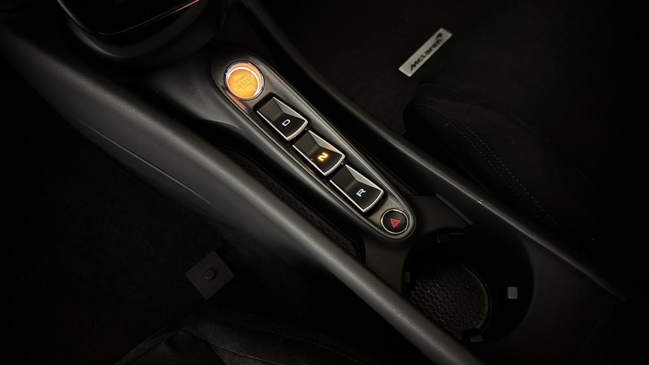 2025 McLaren Artura Anaheim Hills CA