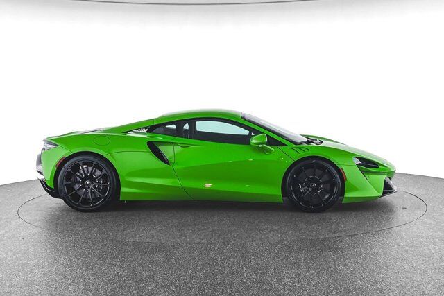 2025 McLaren Artura Bellevue WA