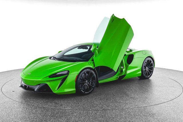 2025 McLaren Artura Bellevue WA