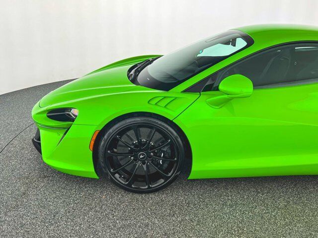2025 McLaren Artura Bellevue WA