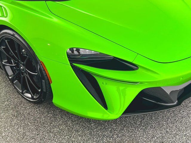2025 McLaren Artura Bellevue WA