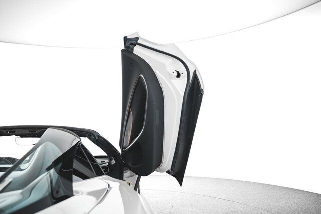 2025 McLaren Artura Bellevue WA