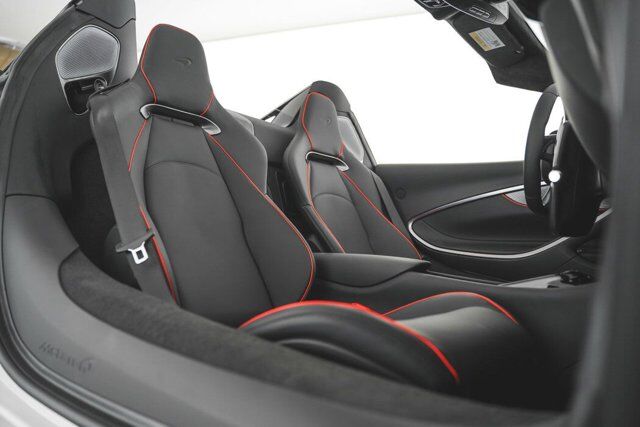 2025 McLaren Artura Bellevue WA