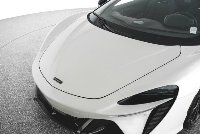 2025 McLaren Artura Bellevue WA