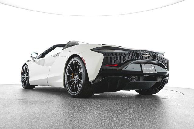 2025 McLaren Artura Bellevue WA