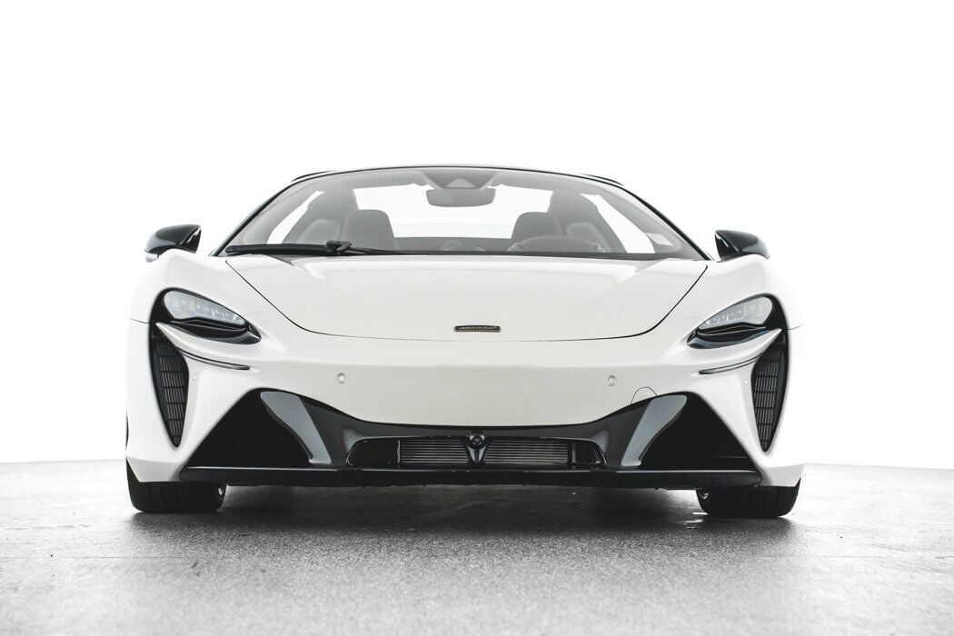 2025 McLaren Artura Bellevue WA