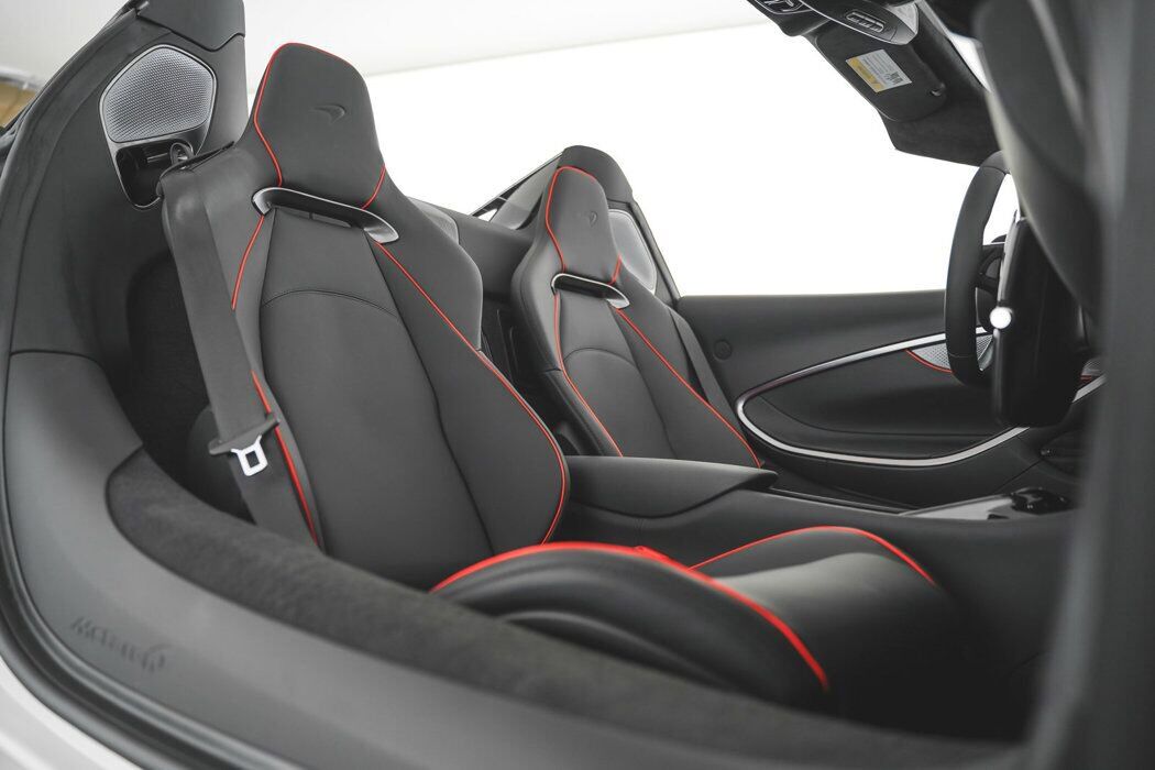 2025 McLaren Artura Bellevue WA