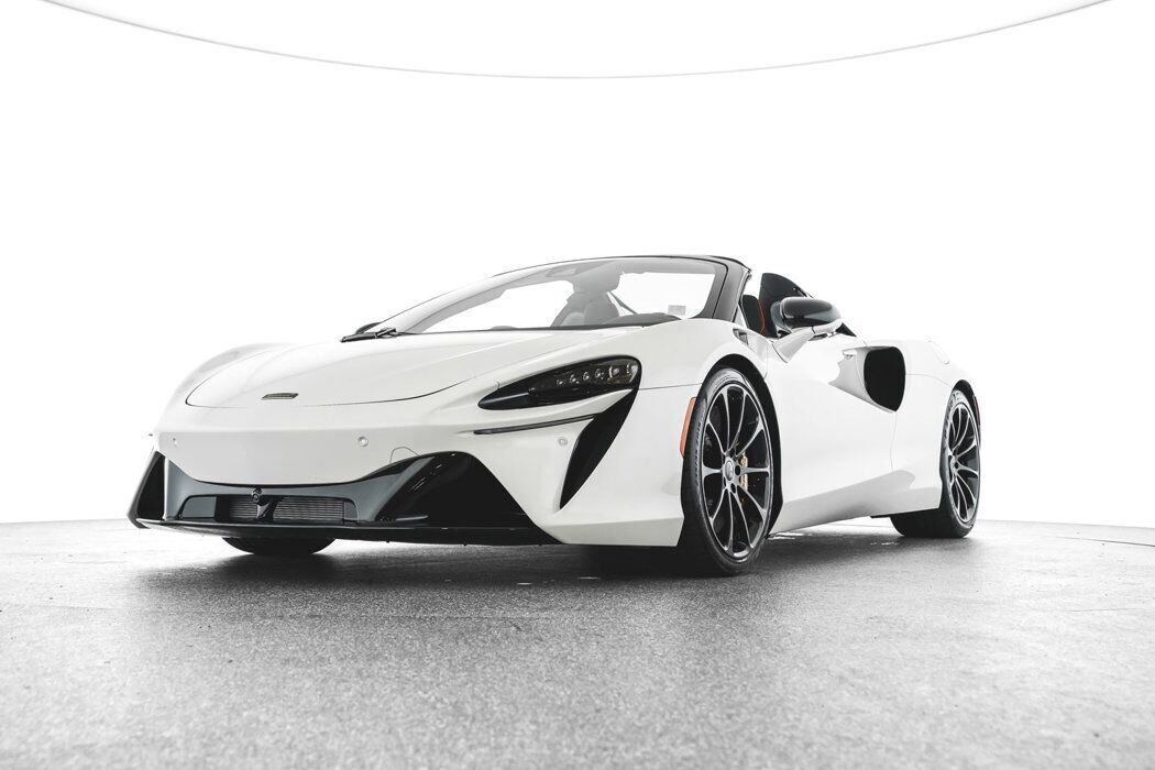 2025 McLaren Artura Bellevue WA