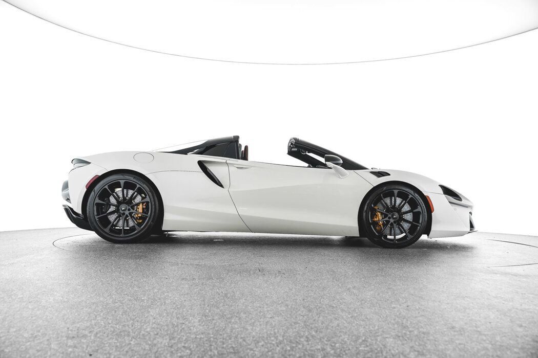 2025 McLaren Artura Bellevue WA