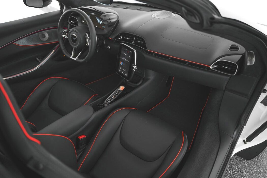 2025 McLaren Artura Bellevue WA