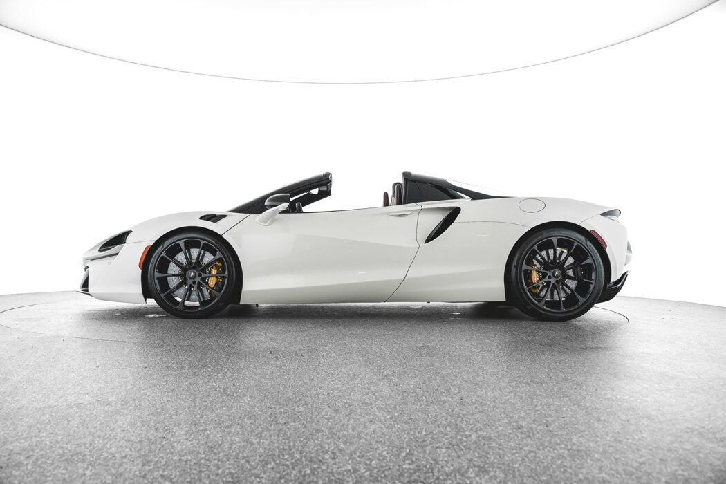 2025 McLaren Artura Bellevue WA