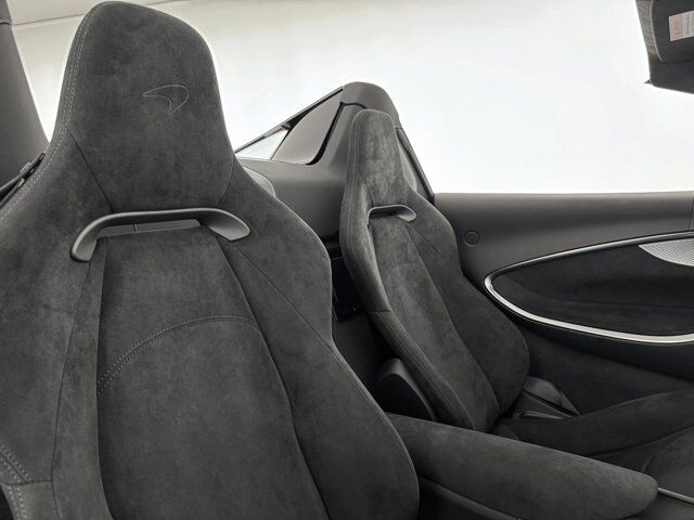 2025 McLaren Artura Bellevue WA