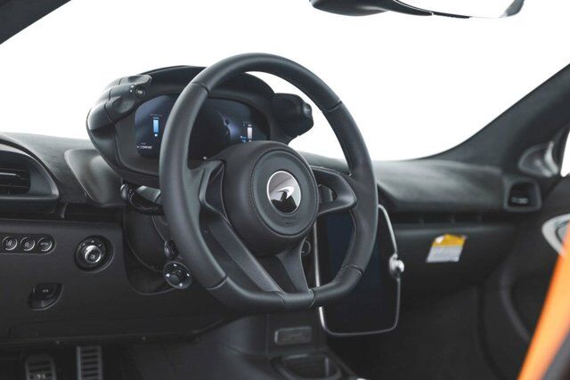 2025 McLaren Artura Bellevue WA