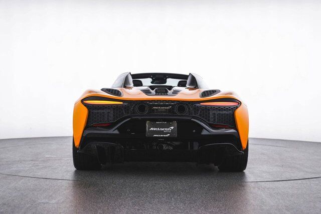 2025 McLaren Artura Bellevue WA