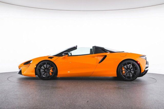 2025 McLaren Artura Bellevue WA