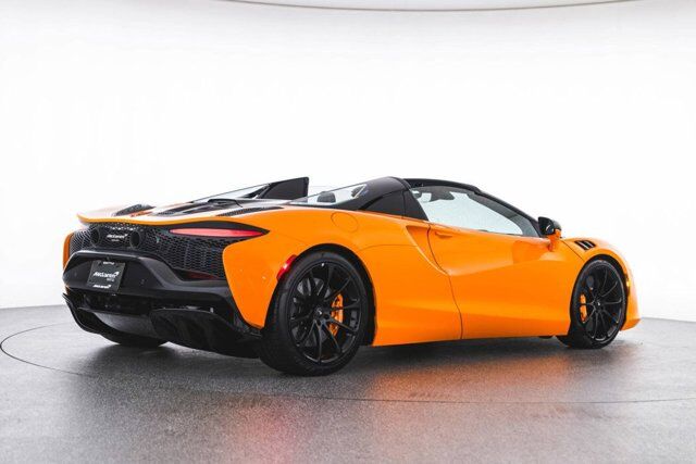 2025 McLaren Artura Bellevue WA