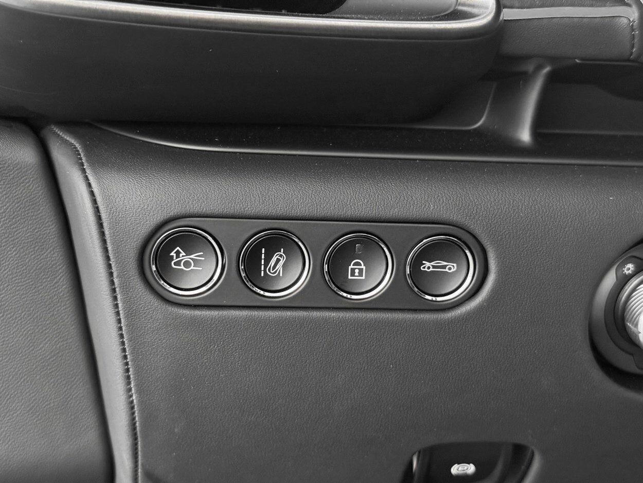 2025 McLaren Artura TechLux Bellevue WA