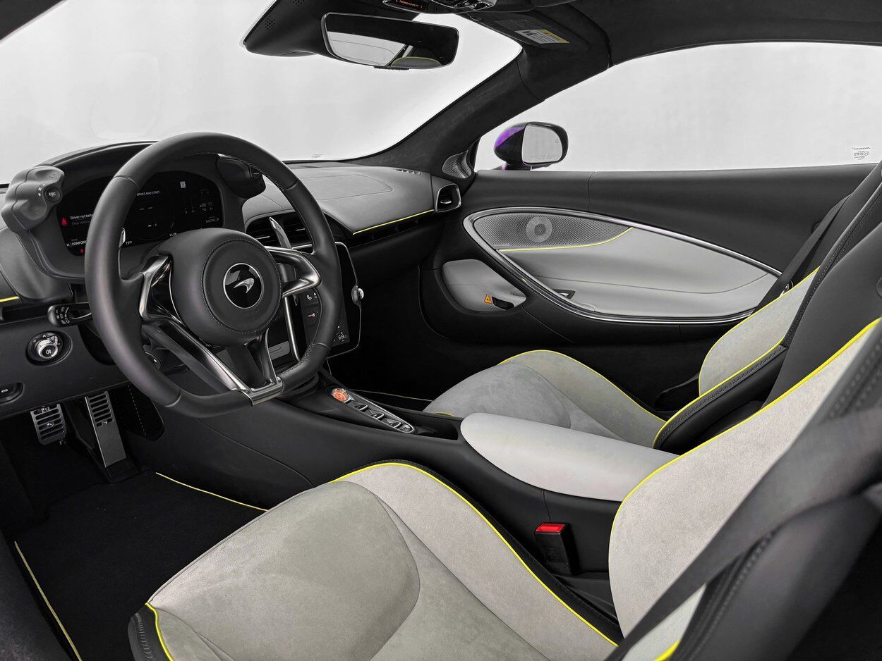 2025 McLaren Artura TechLux Bellevue WA