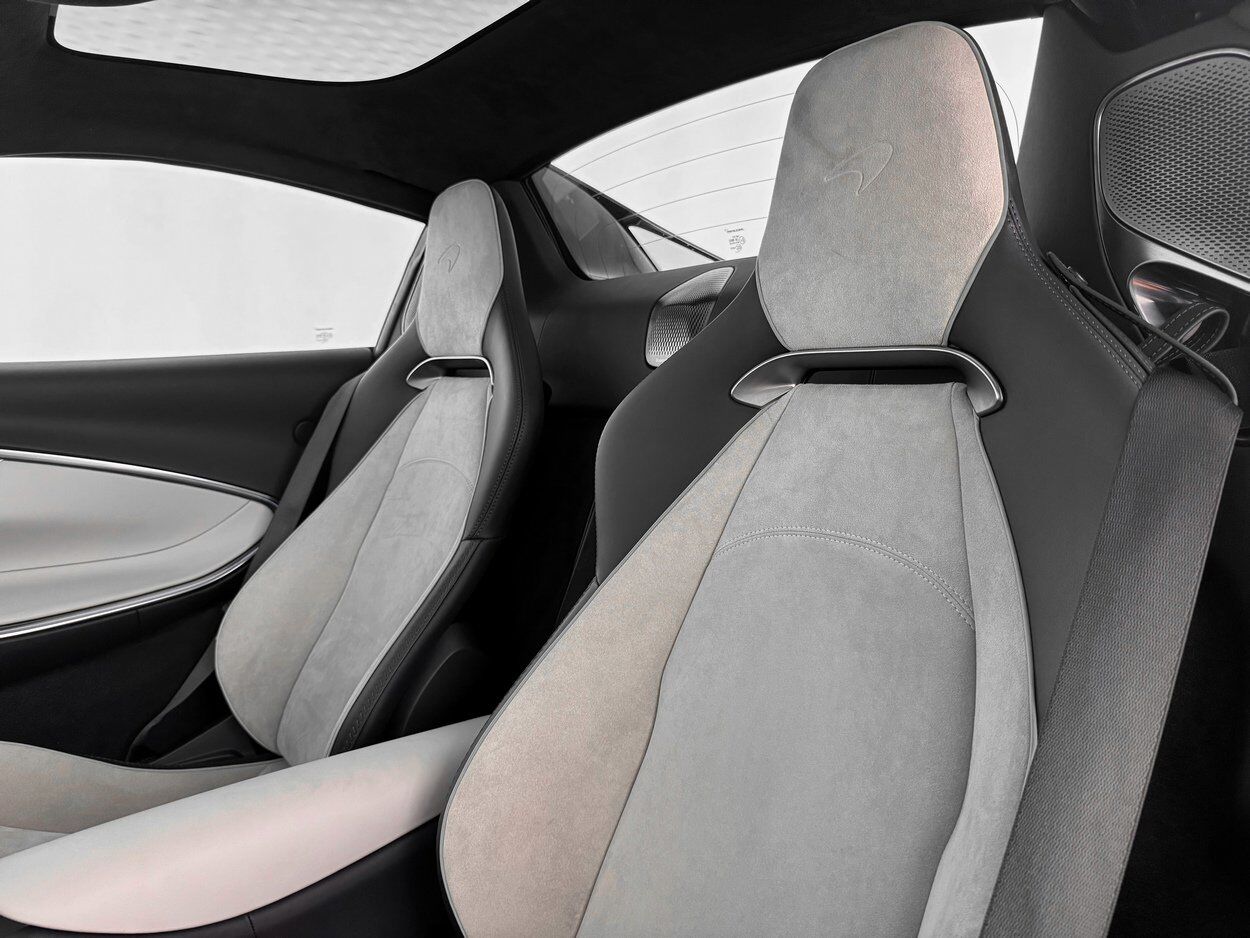2025 McLaren Artura TechLux Bellevue WA