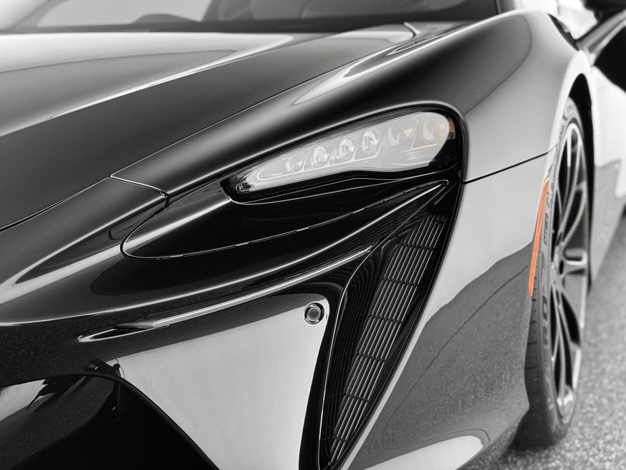 2025 McLaren Artura TechLux Bellevue WA
