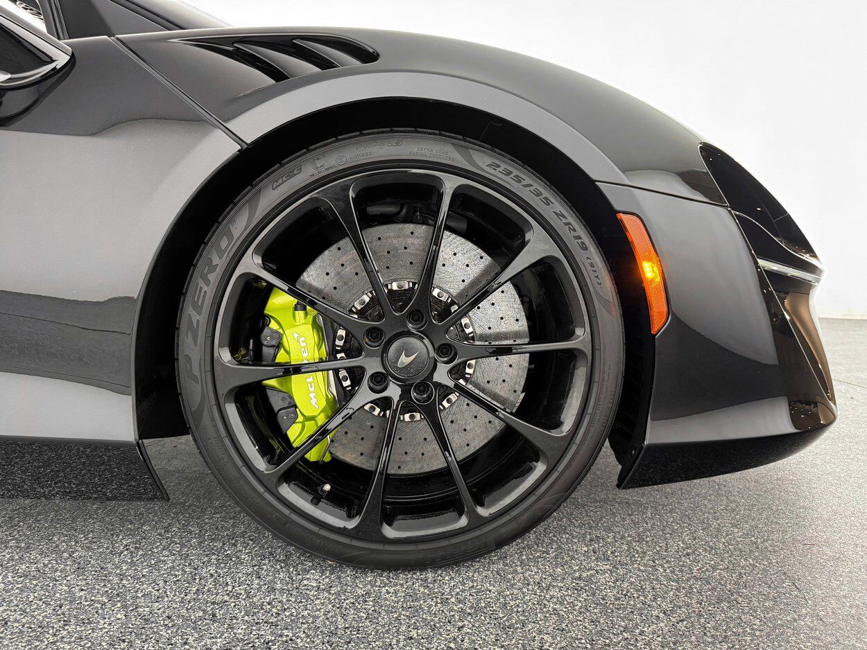 2025 McLaren Artura TechLux Bellevue WA