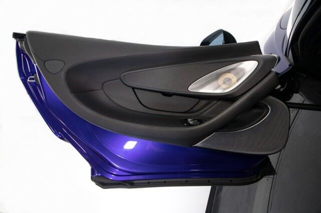 2025 McLaren GTS ~$241,708 MSRP~ELITE PAINT COLOR~PANORAMIC GLASS ROOF San Diego CA