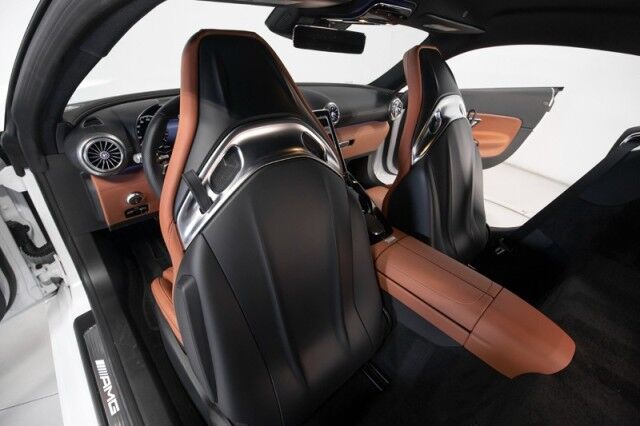 2025 Mercedes-Benz AMG GT 55 ($155,780 MSRP) *ONLY 1800 MILES* *AMG PERFORMANCE SEATS* *FRONT LIFT* *LOADED* San Diego CA
