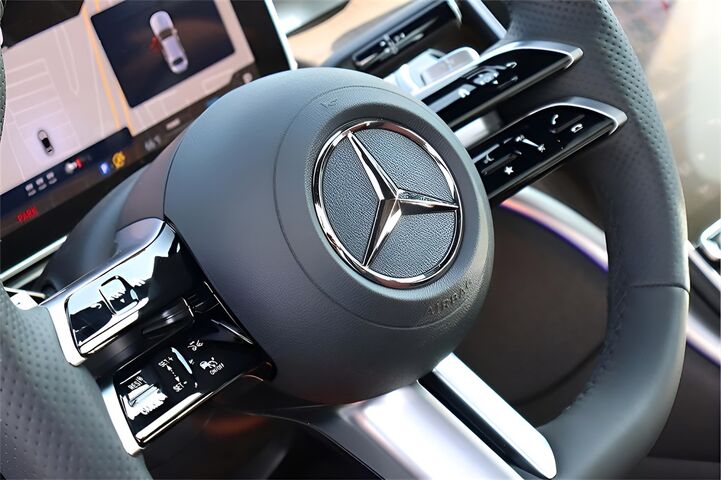 2025 Mercedes-Benz C-Class C 300 Oshkosh WI