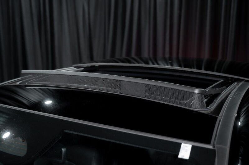 2025 Mercedes Benz CLA 250 4MATIC photo 8