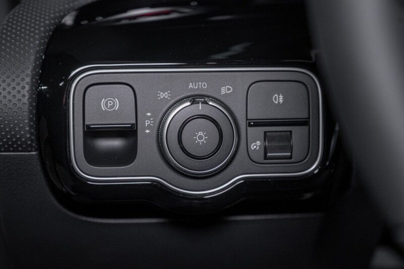 2025 Mercedes Benz CLA 250 4MATIC photo 19