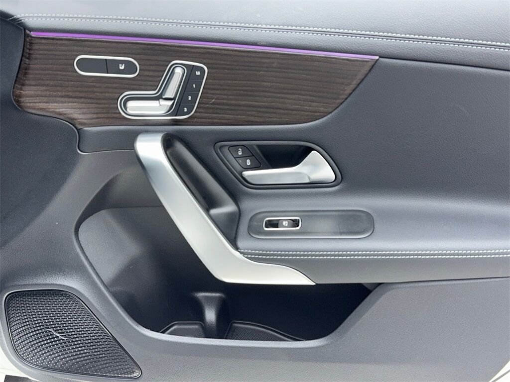 2025 Mercedes-Benz CLA CLA 250 NAV,CAM,PANO,HTD STS,BLIND SPOT,18&quot; WLS Plano TX