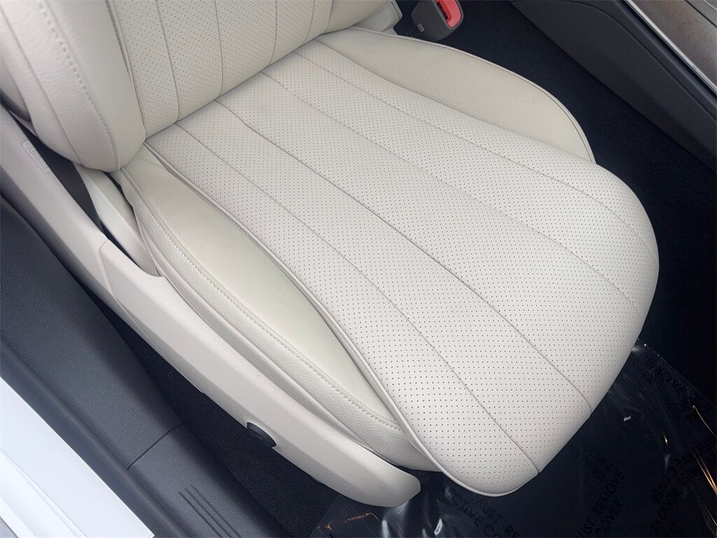 2025 Mercedes-Benz E-Class E 350 AMG SPORT,NAV,CAM,PANO,CLMT STS,BLIND SPOT Irving TX